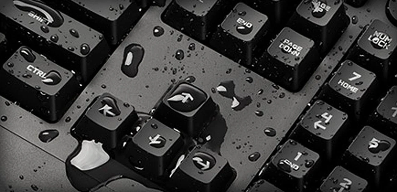 Les 7 pires liquides à renverser sur un clavier : Comment éviter la catastrophe